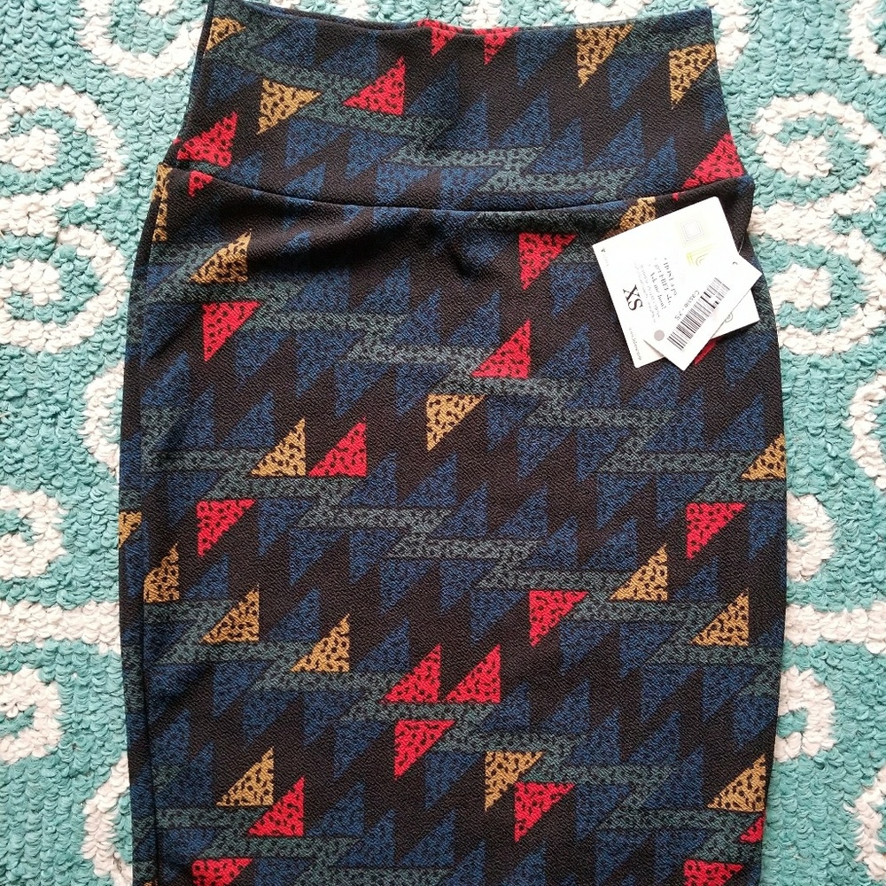 Lularoe Cassie Skirt - NWT - XS